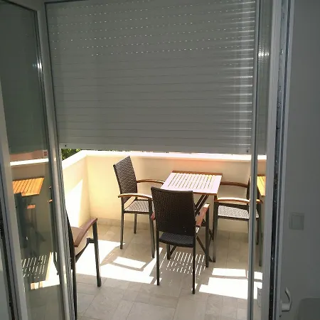 Branitelja I * Zaton (Zadar)